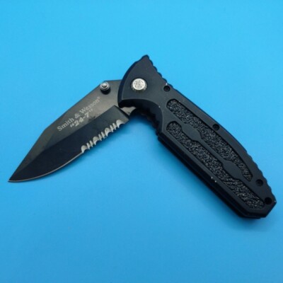 Smith and Wesson 24-7 Folding Pocket Knife Hammer Forged Steel