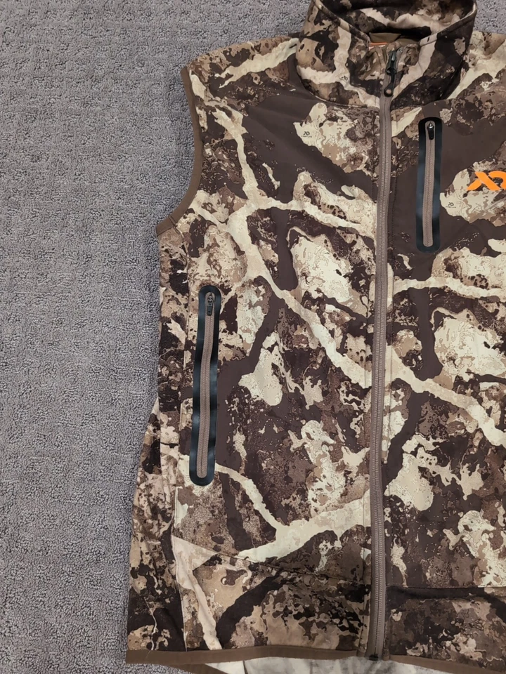 First Lite Sawtooth Hybrid Vest Medium Cipher Excellent! Free Shipping! - Image 2 of 4