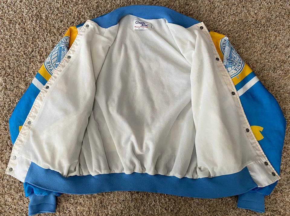 Vintage 80s UCLA Bruins Chalk Line Fanimation Jacket USA Made Size Large - Image 4 of 4