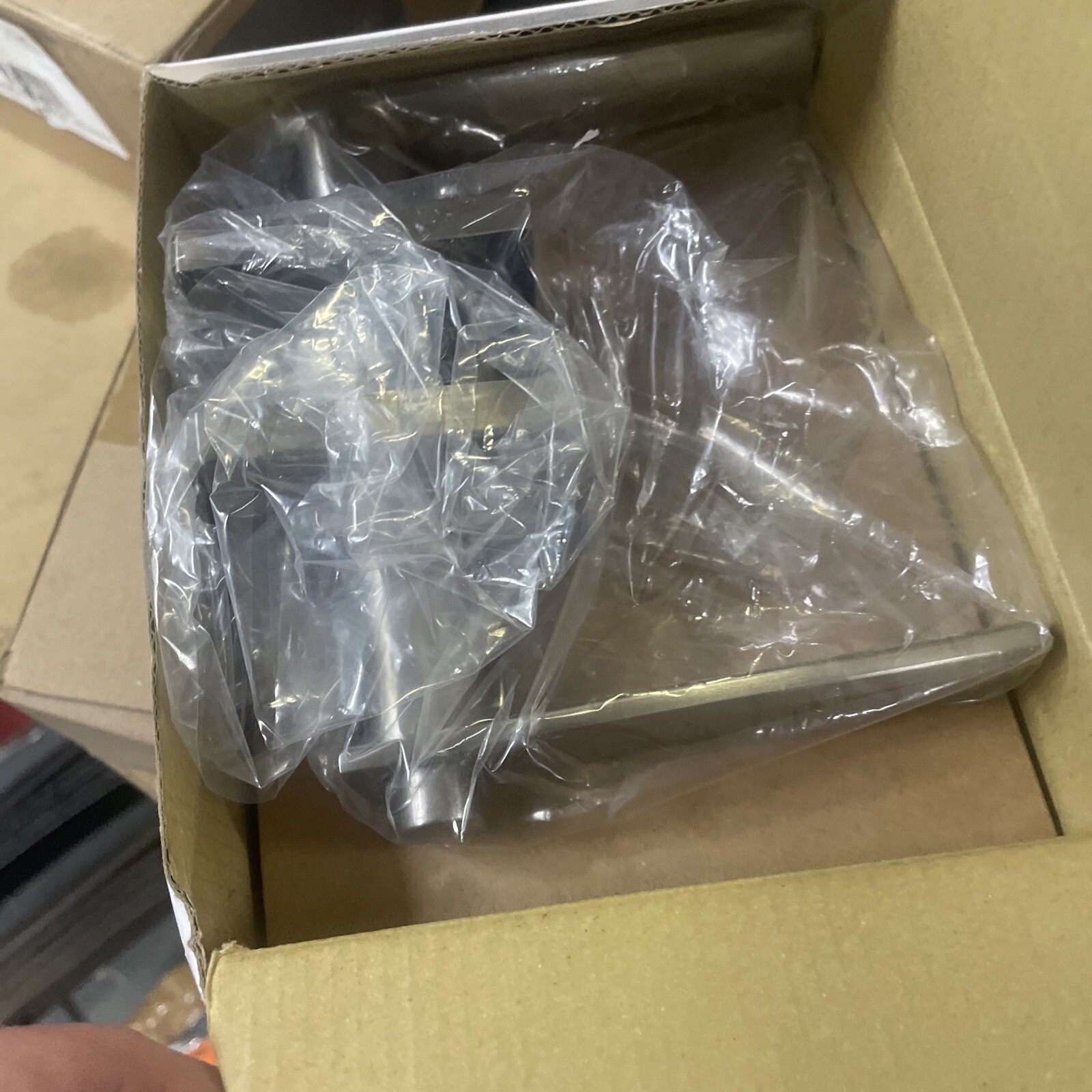 Modern Delaney 502-HK Sleek Privacy Door Lever Set-image