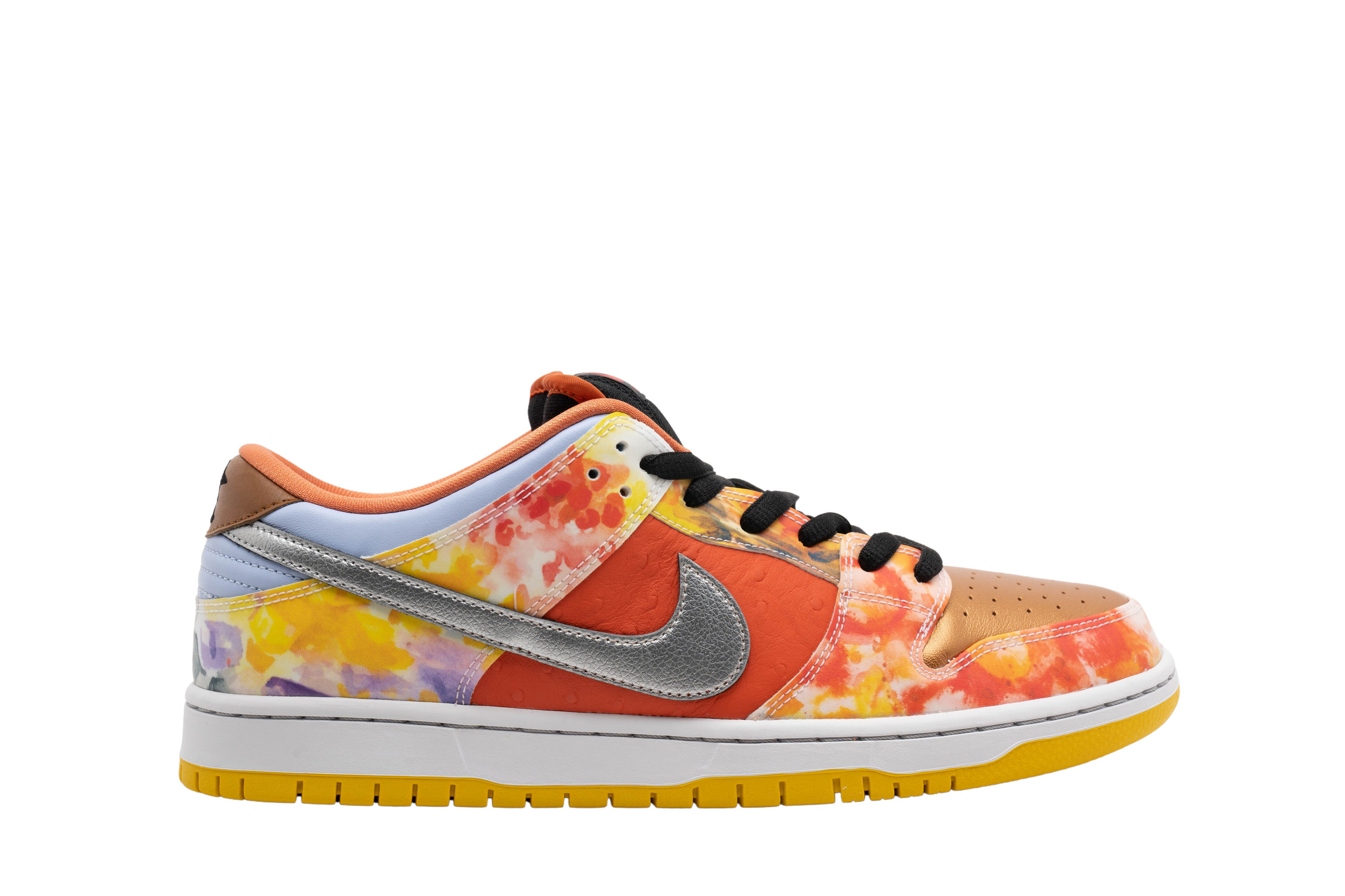 Nike SB Dunk Low Street Hawker 2021