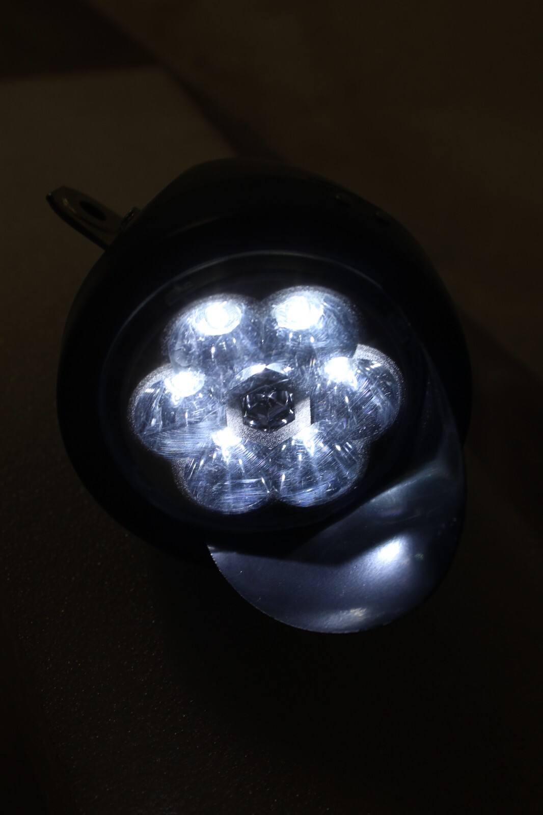 NEW 7 LED Water Resistant LOWRIDER Bicycle Bike Bullet Light with Visor