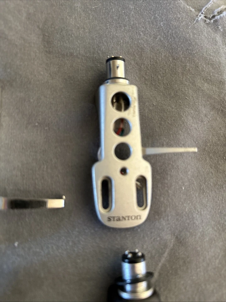 4 cabezales giratorios Phono Stanton Hitachi JVC Pioneer con elevadores de brazo plateados Foto 3 de 4