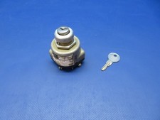 Cessna 182 / 182P Bendix Ignition Switch w/ Key P/N 10-357200-12 (0326-145)