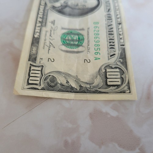 $100 bill One Hundred Dollar Bill Series A 1981 Great Shape - Picture 6 of 9