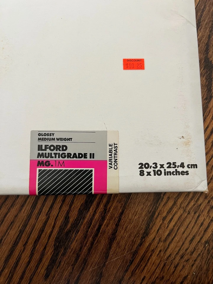 Papel Ilford Multigrado II 8x10 19 Hojas Hecho en Inglaterra Paquete Abierto Usado Foto 2 de 4