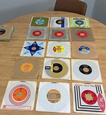 15 RECORDS-45 RPM 1960 s Gary Puckett Hollies Moody Blues Peter Paul Mary NICE