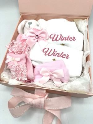 Personalisierte neue Baby Mädchen Geschenk Andenken individuelle Box Set 5 Stück & Teddy - WINTER