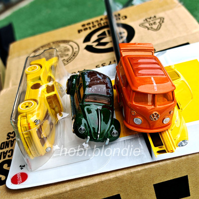 2025 Hot Wheels PANTONE VW Kool KOMBI Van 021 & Porsche 934/5 & VW Classic Bug