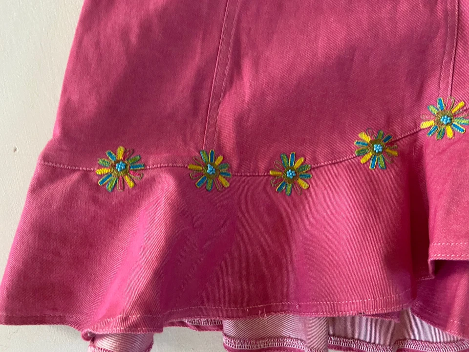 NUEVO CON ETIQUETAS LIPSTIK Niñas 12 Rosa Flutter Volantes Elástico Falda Cuentas Flores Boutique Foto 3 de 4