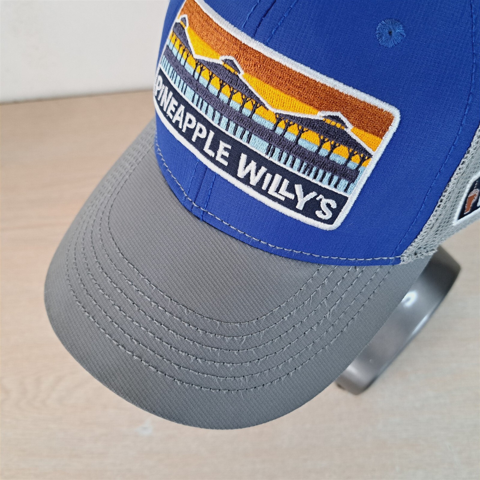 PINEAPPLE WILLY'S DRINK LOCAL ADJUSTABLE SNAPBACK… - image 10