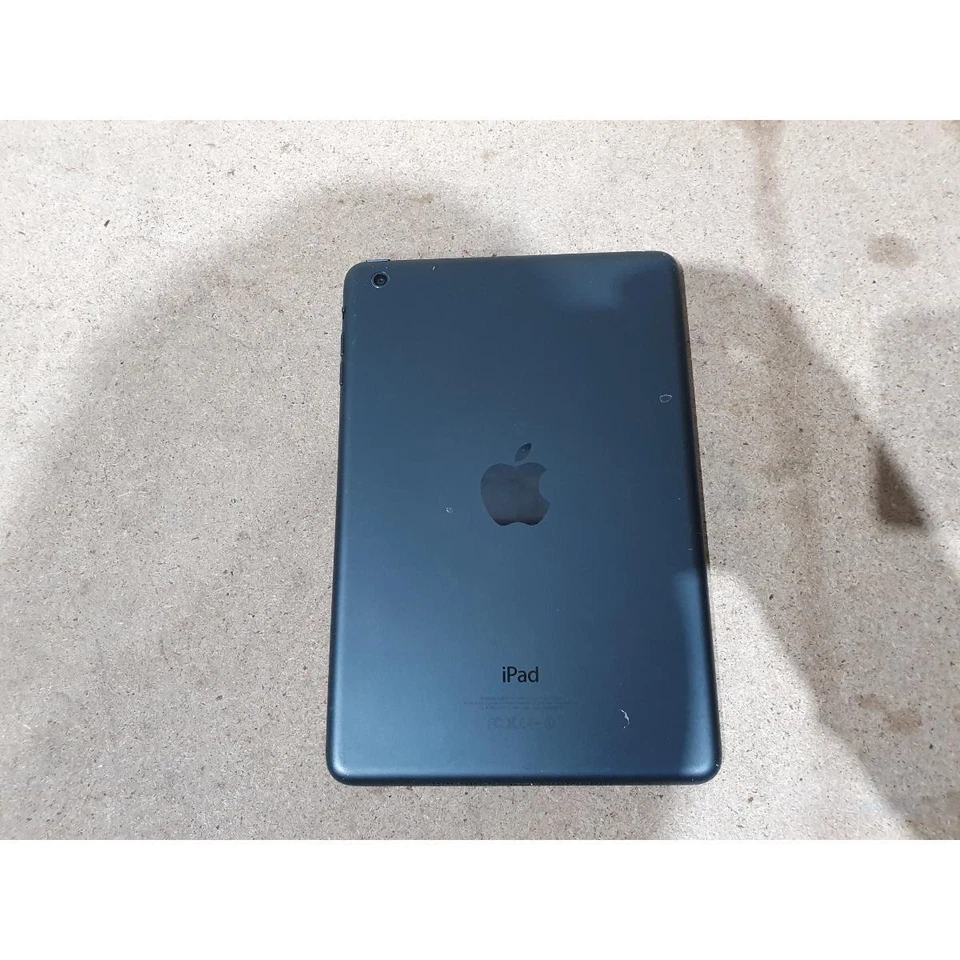 Apple iPad Mini (1st Gen) A1432 Tablet Black Wi-Fi 7.9" IPS LCD 5MP (512MB+16GB) - Image 4 of 4