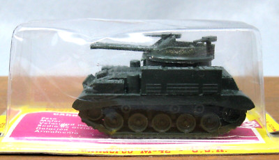 EKO MINITANK #4018 RARE American M42 ''Duster'' Self-Propelled 40mm AAA-Gun C9 NIB