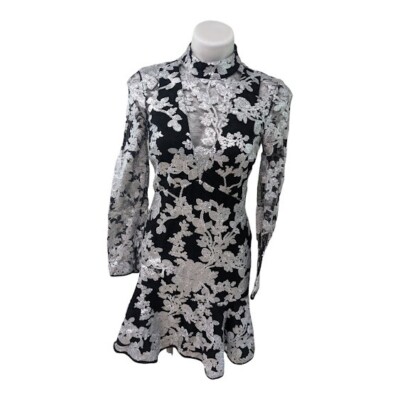 navy blue dress for baby girl Buying A Wedding Gown For Your Body Shape: Hourglass