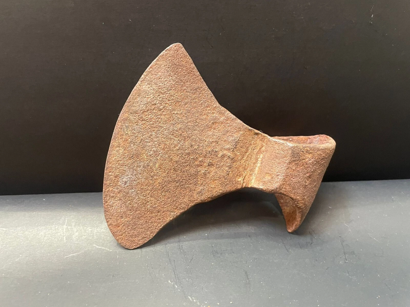 Old Vintage Hand Forged Rustic Iron Axe Hatchet / Axe Head Wood Cutter Tool U11