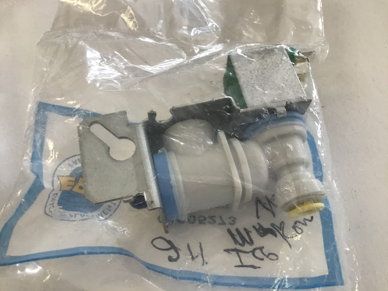 Kenmore Maytag Whirlpool Refrigerator Water Inlet Valve 61005273