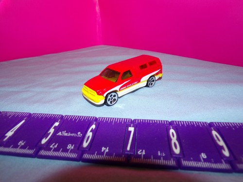 1994 Hot Wheels Red Dodge Ram Truck With Red Cap SUPER NICE - Picture 3 of 6