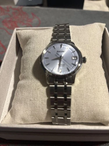 Vintage Seiko Men’s Watch Silver Tone Day Date - 34mm Original Band