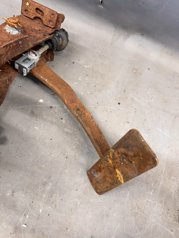 1965 1966 Ford Galaxie Brake Pedal Assembly Firewall Automatic Transmission LTD - Image 3 of 4