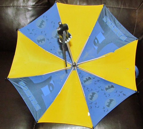Vtg 2000 Rare DC Comics Rare Batman Children's Umbrella w/Figure Handle L@@K - Picture 2 of 6