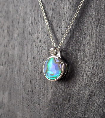 Collier Schimmernder Abalone Anhänger  | Halskette Abalone | Schmuckstyck