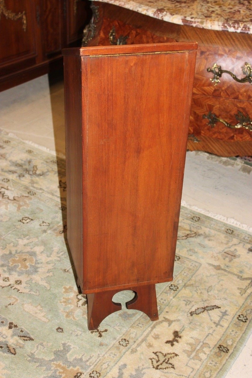 Picture 4