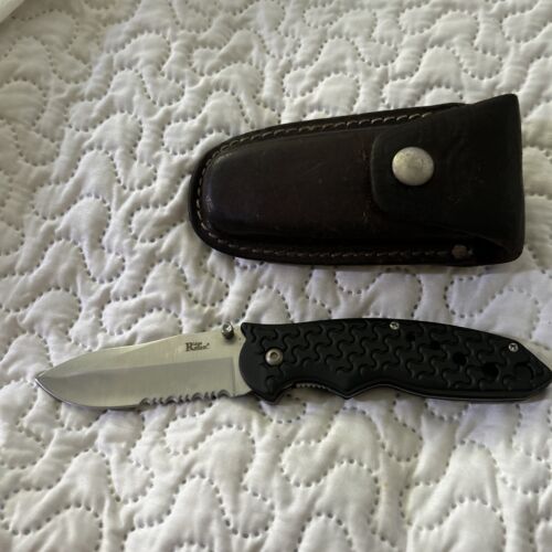 Ridge Runner Survivor Pocket Folding Knife, Black & Silver Leather Case