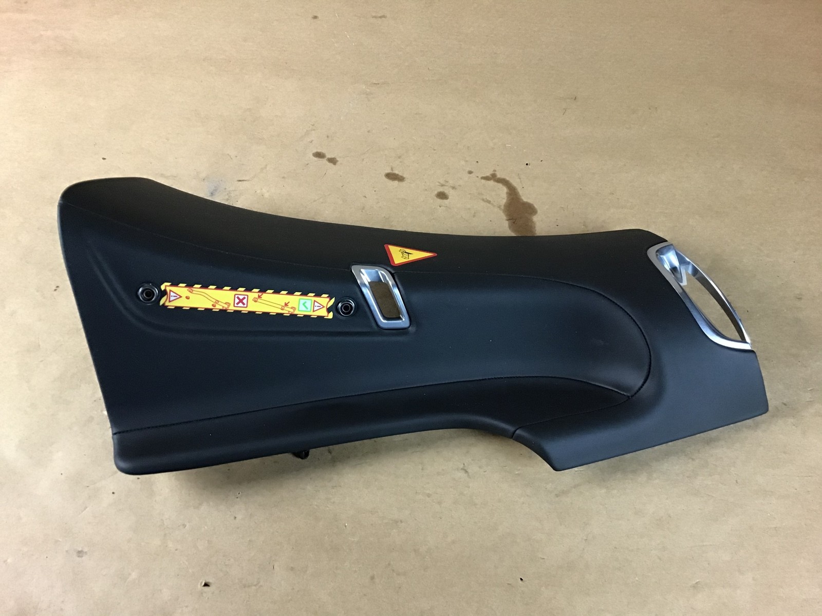 McLaren 570S 570 2017 Right B Pillar Seat Belt Trim Cover Panel 15-19 :Y