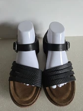 SOFFT COMFORT WOMEN SANDALS SIZE 10 M BLACK LEATHER