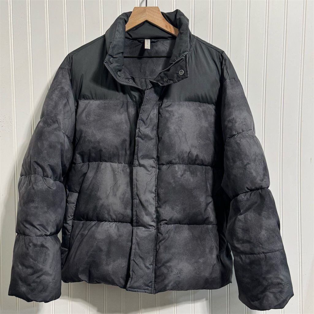 Fabletics M Puffer Jacket Black Gray Printed Marb… - image 1