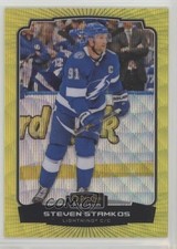 2022-23 O-Pee-Chee Platinum Yellow Surge Steven Stamkos #11 ka7