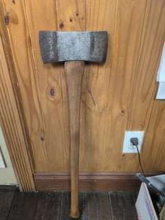 Antique P V (Peavey) Axe Mfg. Co. BREWER MAINE 3 1/4 lb Diamond Eye Double Bit