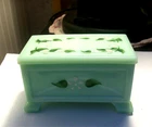 Vintage 1979 Westmoreland green jadeite milkglass footed trinket box hand pnt'd