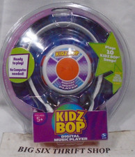 Kidz Bop Digital Music Player Featuring Toxic and Sk8er Boi Spin Master