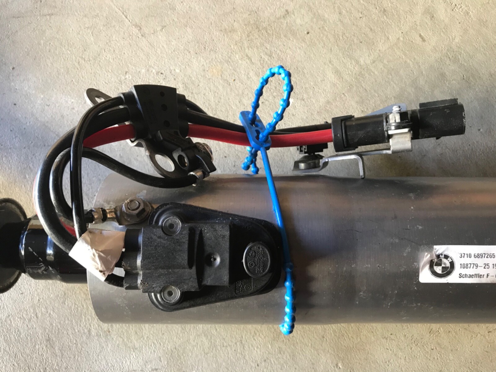 Genuine OEM BMW Front Active Stabilizer Bar Part#37106897265 | eBay