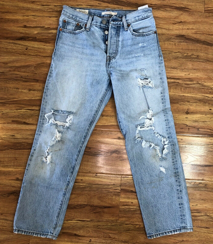 Wedgie Straight Light Wash Jeans Size 
