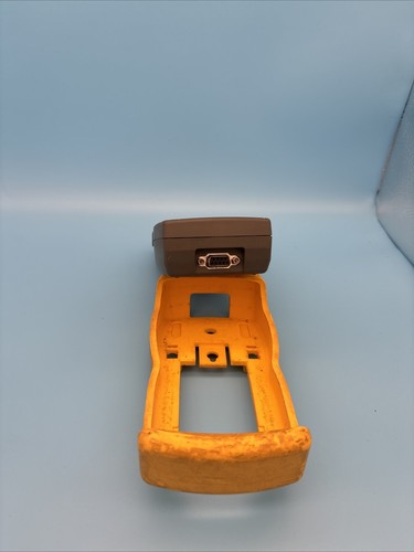 Radio Shack 22-812 LCD Screen Auto-Ranging AC Voltage Current Digital Multimeter - Picture 5 of 6