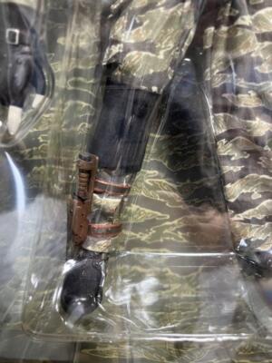 Medicom RAH 1/6 Metal Gear Solid 3 Naked Snake Figure Collectors
