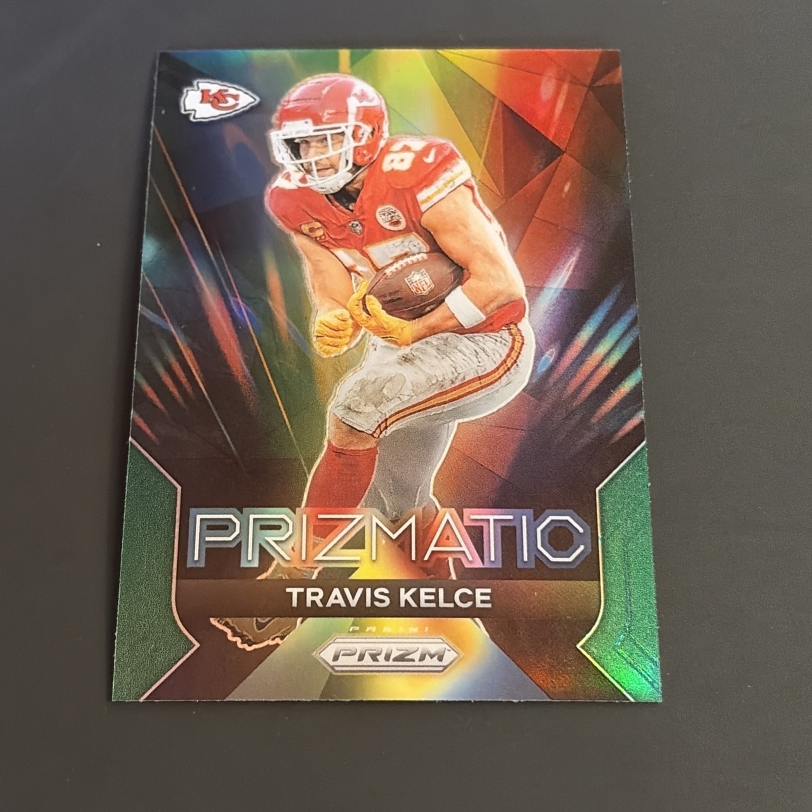 2023 Panini Prizm Travis Kelce Prizmatic Prizm Green #10 Chiefs