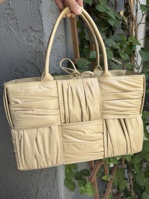 Bottega Veneta Foulard Intrecciato Pleated Medium Arco Tote