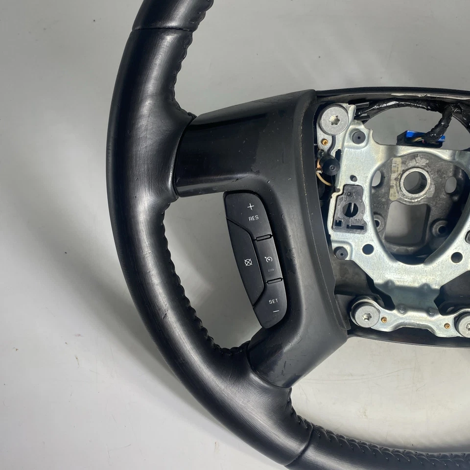 Chevrolet GMC Tahoe Yukon silverado Steering Wheel Black Ebony leather 07-14 oem - Image 3 of 4