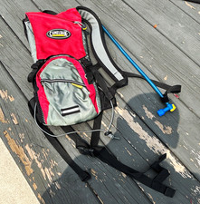 CamelBak Lobo 70 oz Hydration Backpack Red/Gr...