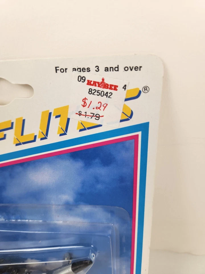 Zylmex Dyna-Flites MIG-25 Foxbat Zee Toys Very Rare New on Card 1993 Vintage - Image 3 of 4