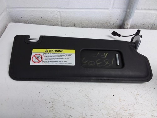 Bentley Continental 2004 Right Sun visor P/N 770228 Photo - $95