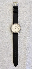 Seiko Quartz Quarz Armbanduhr Silber Zifferblatt Datum Lederband Schwarz