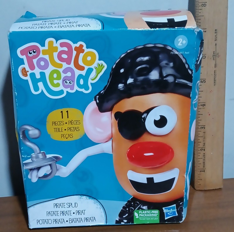 NEW Mr. Potato Head Pirate Spud HASBRO 11 Piece Set 2021 Toy Story Sealed