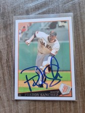 Freddy Sanchez Signed 2009 Topps Baseball Card Giants Pirates #230