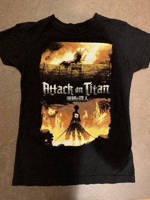 aot shirt hot topic