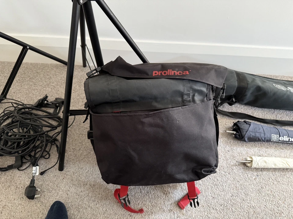 Prolinca 250 Two Head Studio Flash Lighting Kit - Image 2 of 4