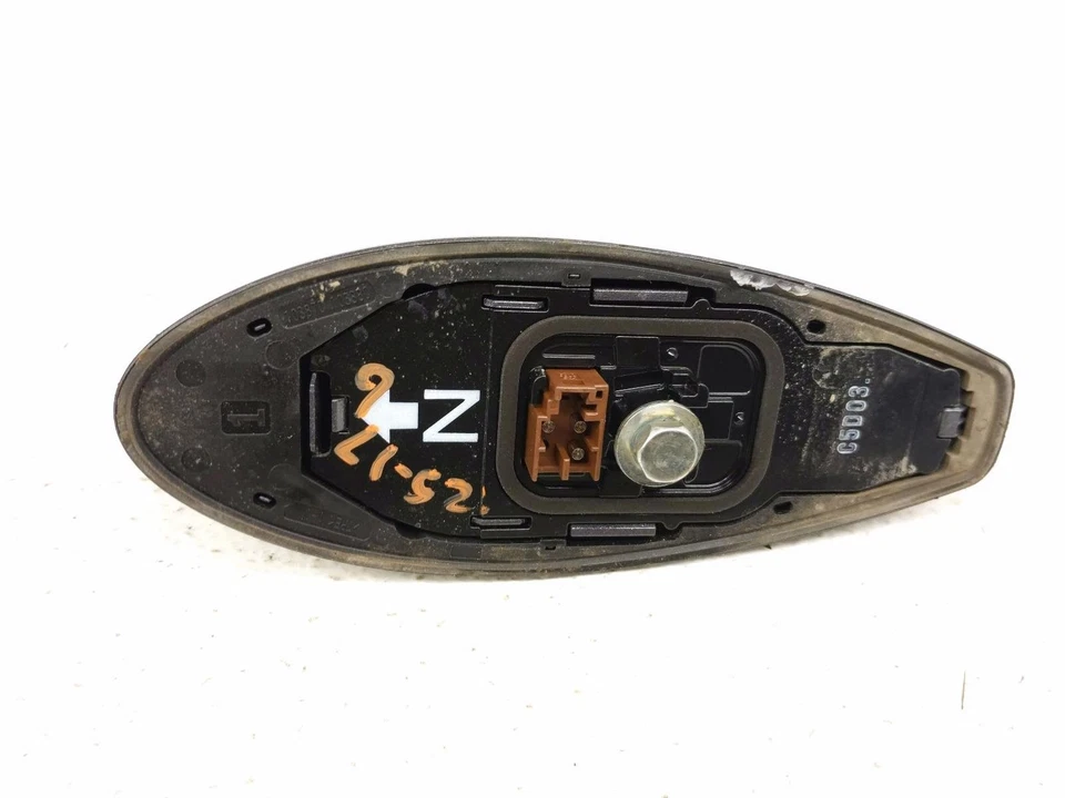 2015-2019 Lexus Rc350 Antenna - Roof Mtd - Housing 86760-53070 - Image 4 of 4